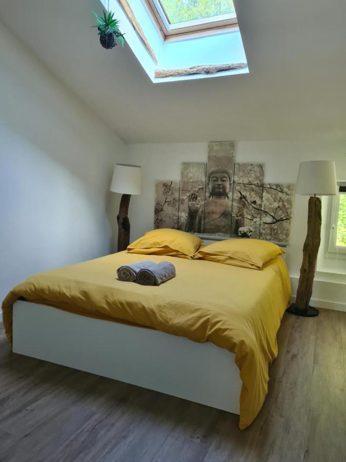 Chambre Double Au Calme Proche Puy Du Fo Apartment Le Boupere Luaran gambar