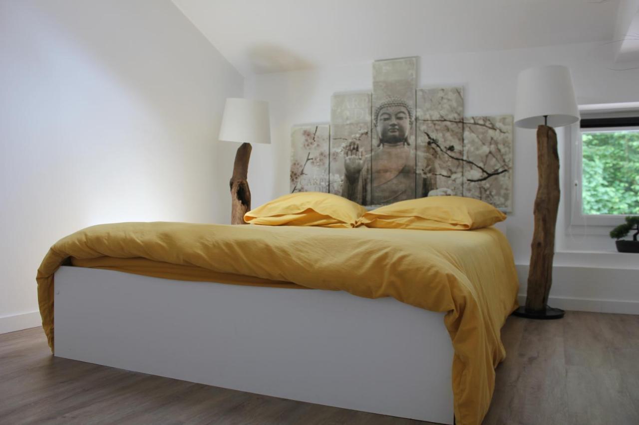 Chambre Double Au Calme Proche Puy Du Fo Apartment Le Boupere Luaran gambar
